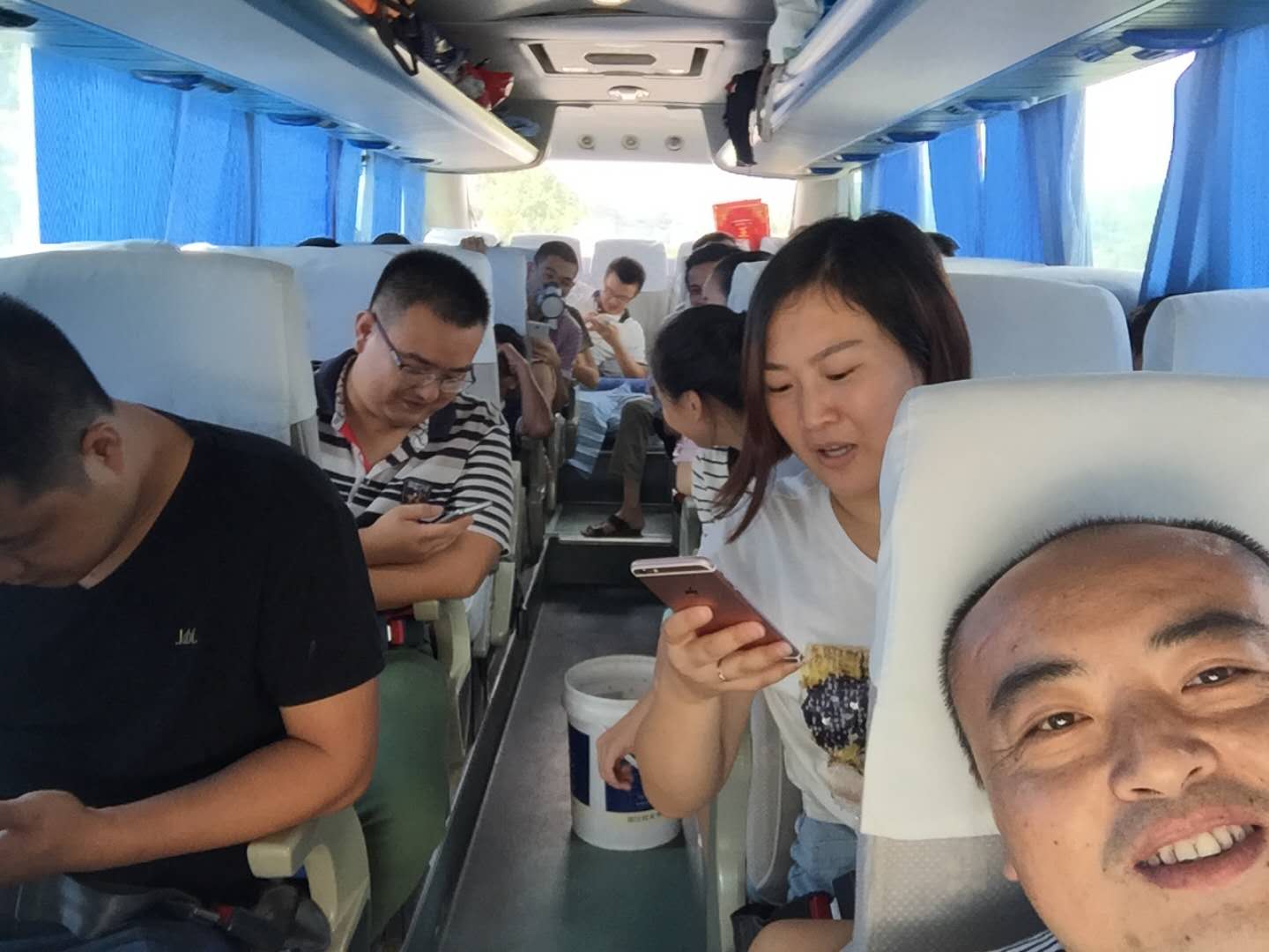 華軒建材團隊巽寮灣之旅2016年